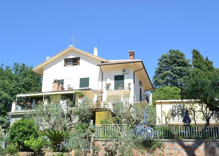 Al Pino Bed and breakfast